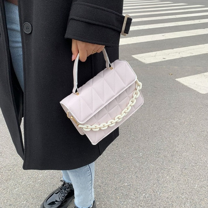 Bolsa de Couro - Alça Transversal e Alça de Mão