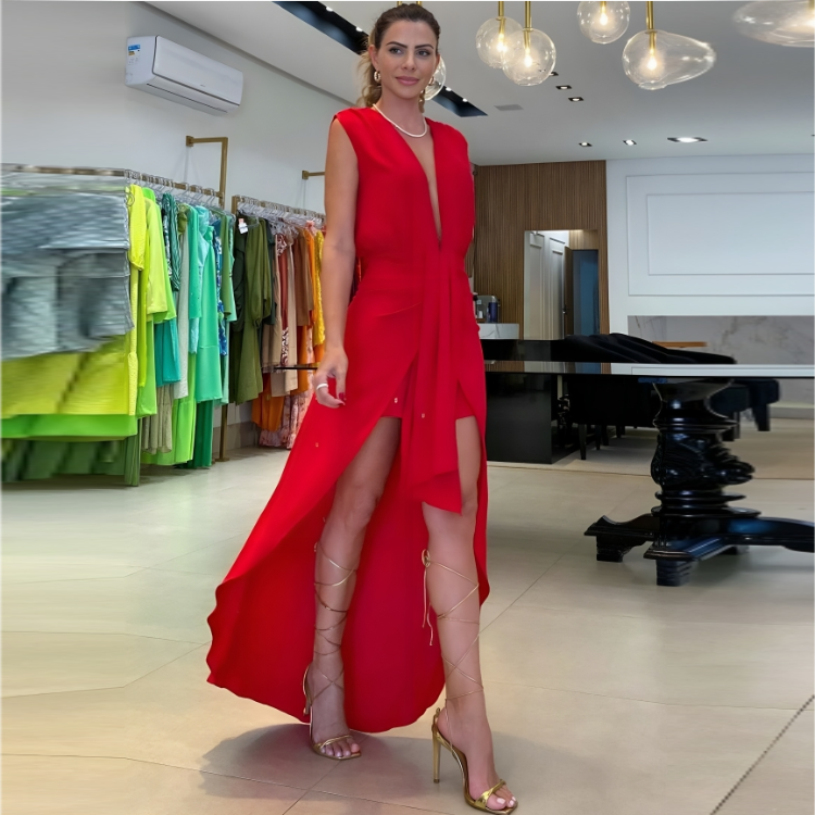 Vestido Aria com Fenda e Decote