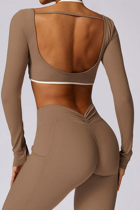 Conjunto feminino FitTech - Blusa e calça