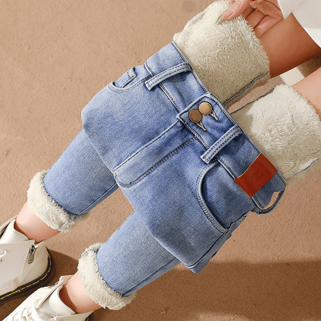Calça Jeans Peluciada Com Elastano + Brinde